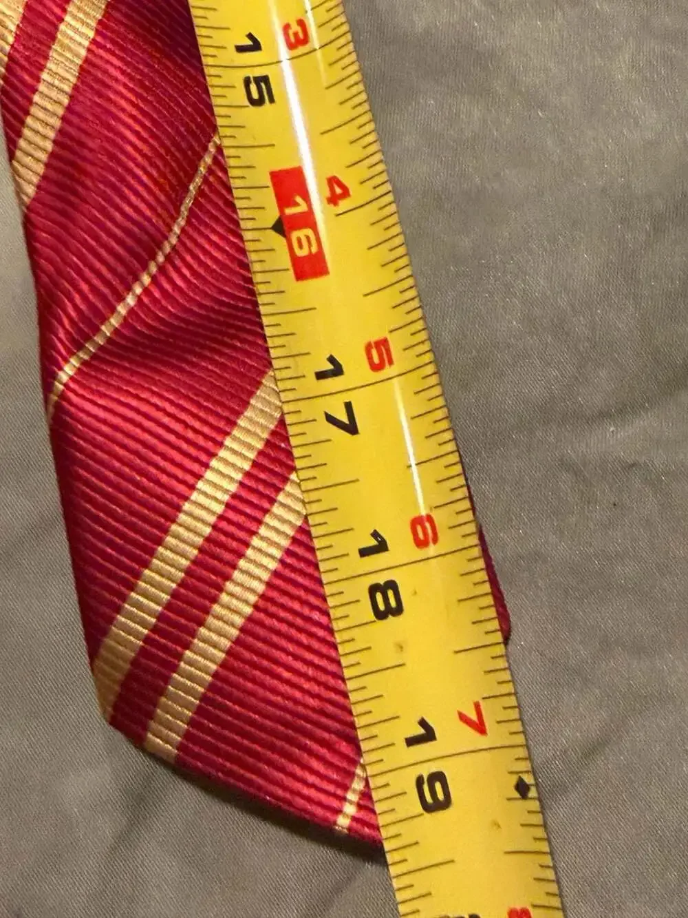 BYHTTKIGM Light-Up Magic Cosplay Necktie Red and Gold Striped Costume Tie